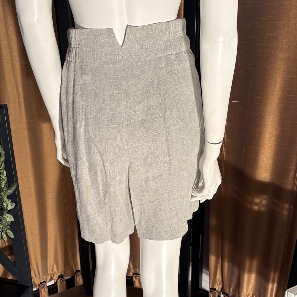 Elegant Raw Silk Tan Suit of Jacket And Shorts - Picture 7 of 7